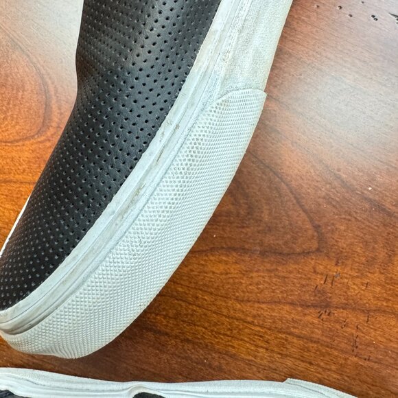 Vans Asher Black Slip-On Sneaker Shoe - Picture 8 of 12